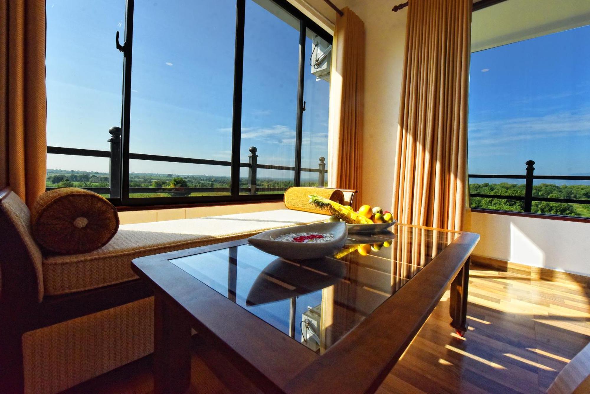 Centauria Wild Hotel Удавалаве Екстериор снимка